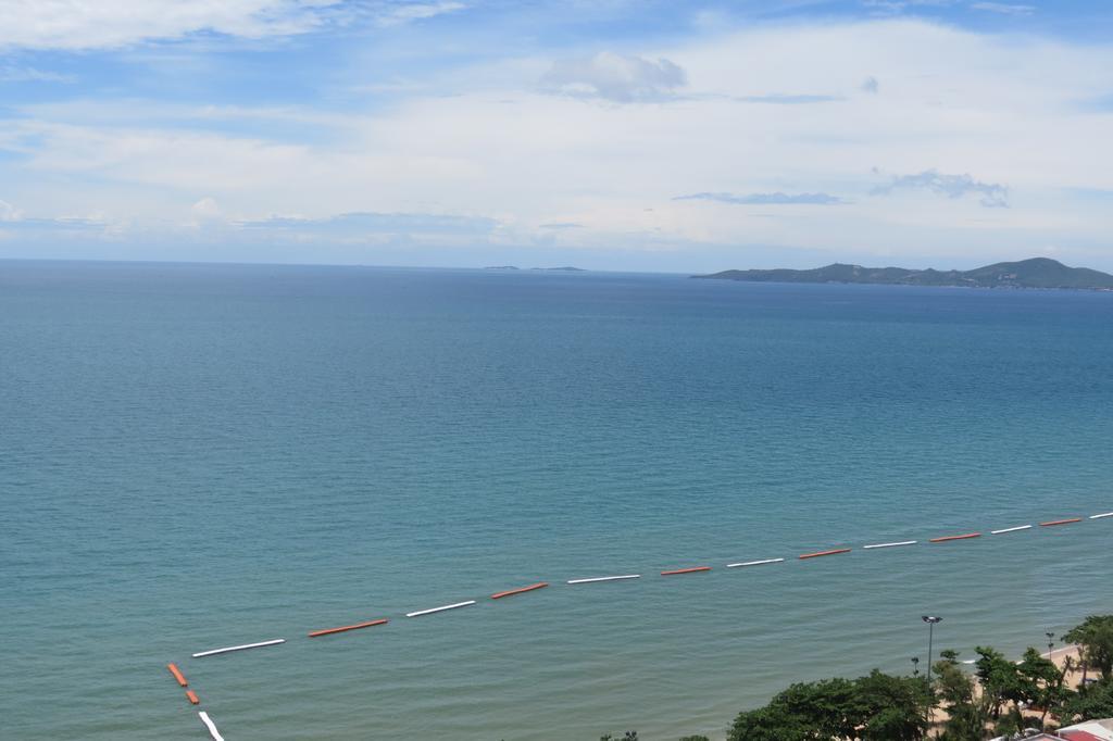 Jomtien Plaza Suite Apartments Δωμάτιο φωτογραφία