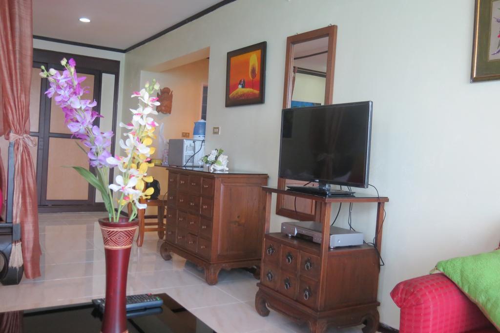 Jomtien Plaza Suite Apartments Εξωτερικό φωτογραφία