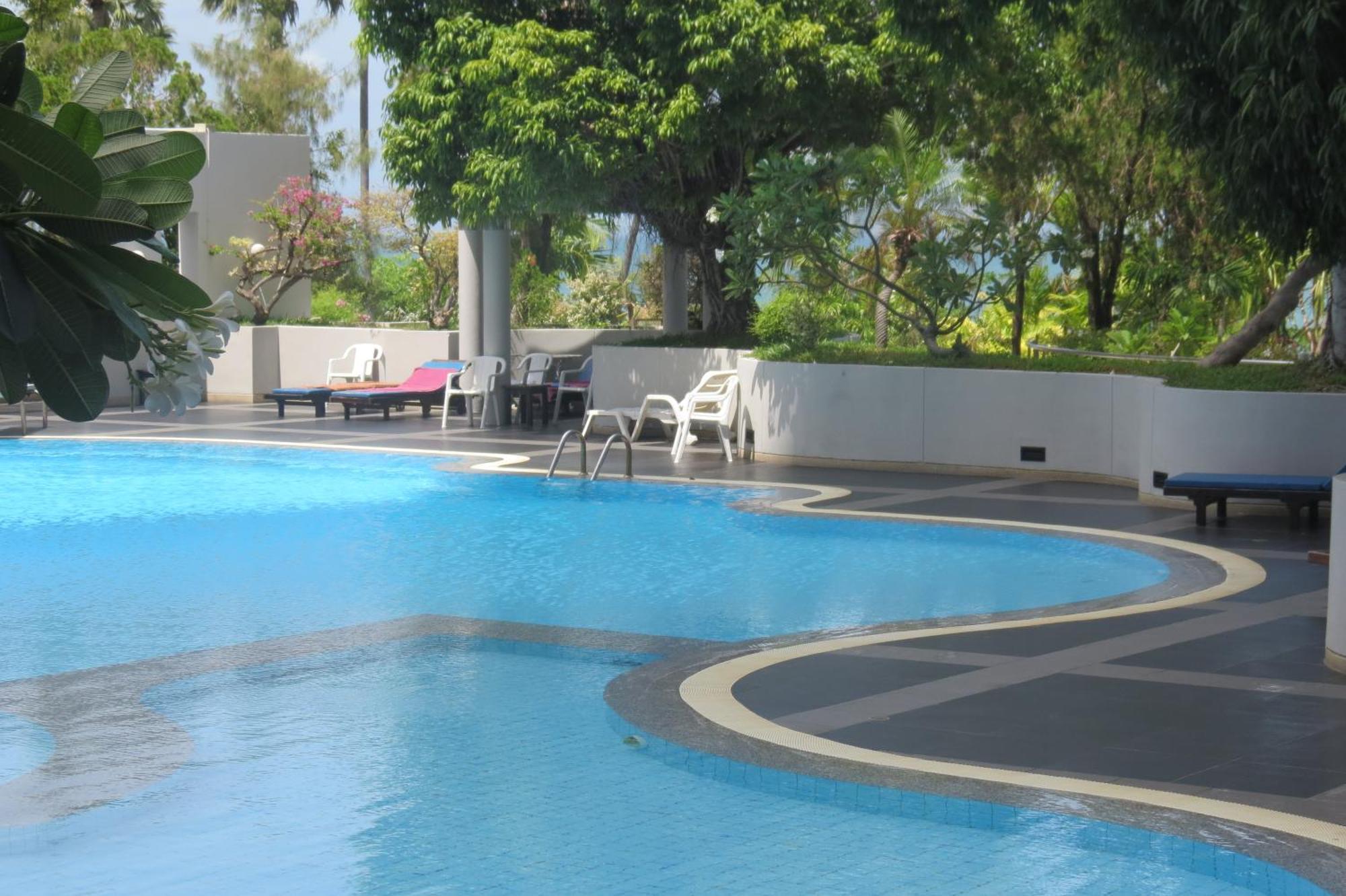 Jomtien Plaza Suite Apartments Εξωτερικό φωτογραφία